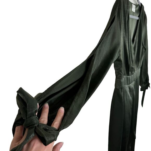 Mia Joy Green Long Slit Sleeve Shimmery Faux Wrap Lightweight V-Neck Dress XS - Picture 4 of 7